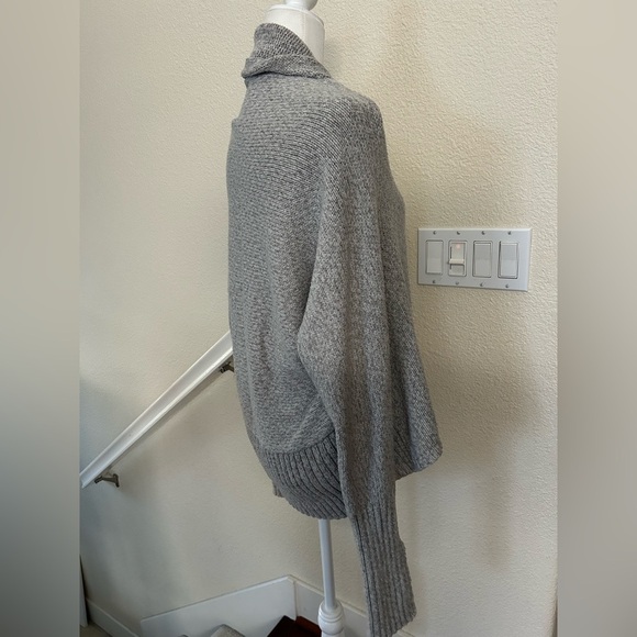 Club Monaco Open Front Cardigan Jacket Light Gray Size M - Picture 4 of 7